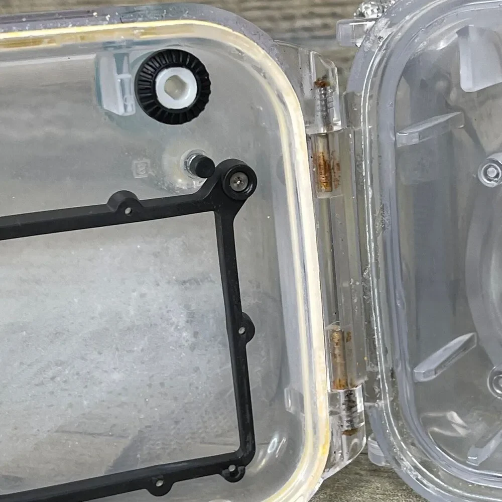 Canon Camera WP-DC21 Waterproof Case 40M/130ft Underwater Untested As Is